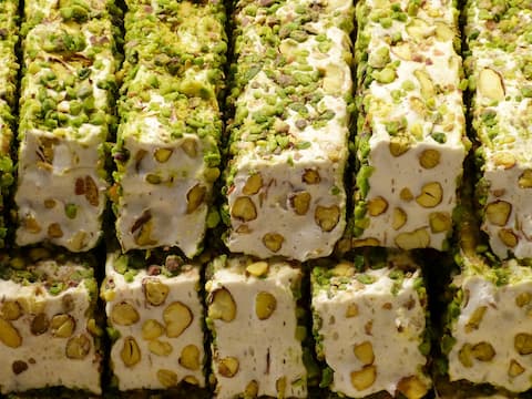 تصویر 1 از خرید و قیمت گز لقمه ای ۲۸ درصد پسته + فروش صادراتی